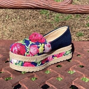 Fatima Toddler Slip On Floral Platform Shoes